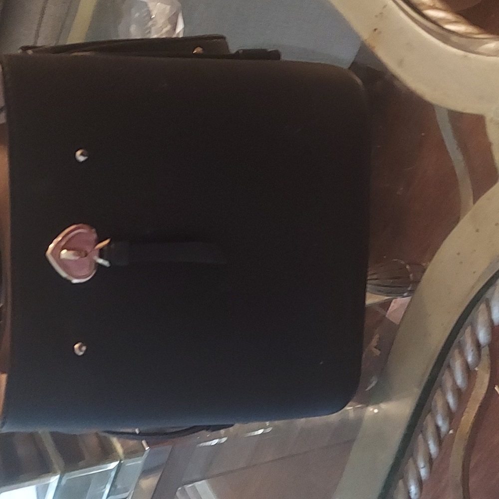Kate Spade ♠️ purse like new